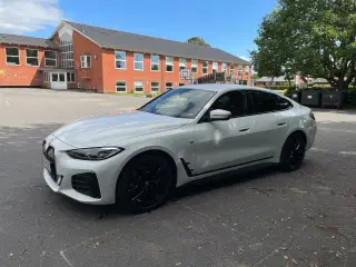 BMW i4  eDrive40 M-Sport