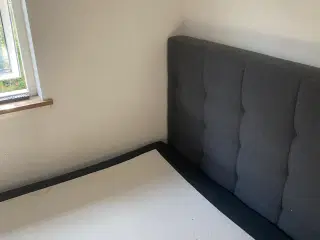 😴 Luksus-elevationsseng med karakter – 140x200 cm