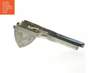 Metal kartoffelpresser (str. 28 cm)