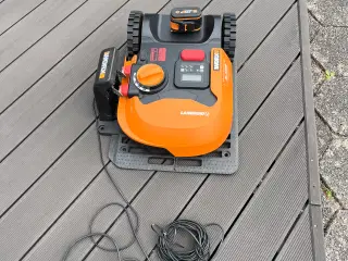 Robor plæneklipper Worx Landroid M700