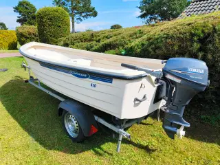 Crescent 410 jolle med Yamaha motor og bådtrailer 
