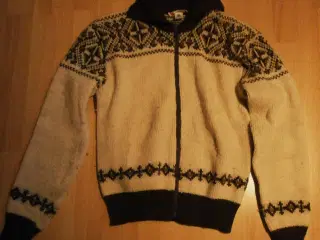 Ny PULLOVER - Made In Norway