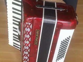 Pianoharmonika med kuffert