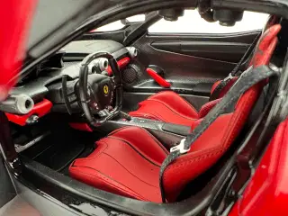 2013 Ferrari LaFerrari F150 HW Elite - 1:18  
