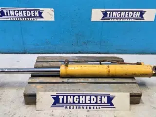 Ford 675D Cylinder F1NNB577BA