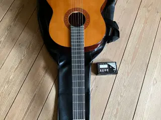 Guitar Jamaha C-40