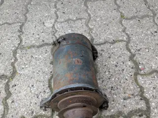 Dynamo Lucas 12V