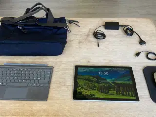 Microsoft Surface Pro Tablet 12.3" Grå