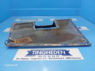 Ford 6710 Grill R.  D5NN10N333C