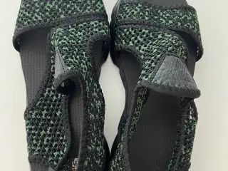 Helt nye sandaler 