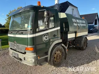 Lastbil suge og fejebil Mercedes-Benz LKN L13