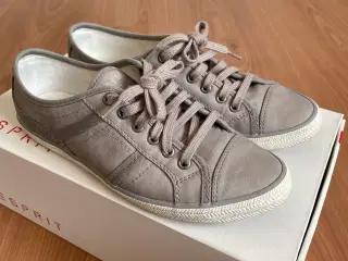 ESPRIT Sneakers Beige str. 37