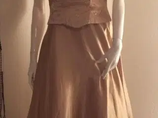 Galla kjole
