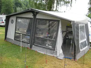 Fortelt a-mål 915 Isabella m 3 mtr dybde sælges.