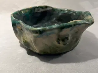 Uniqa skål - håndlavet keramikskål