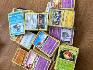 550 Pokemon kort