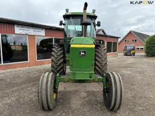 John Deere 4040