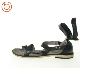 Sandaler (str. 28)