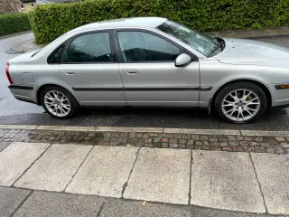 Volvo s80