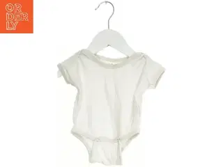 Kortærmet hvid bodystocking fra Mads & Mette (str. 56)