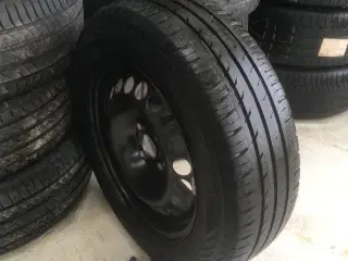 OPEL Corsa.