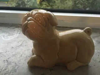 Hund i keramik til salg