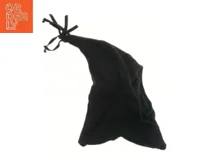 Sort elefanthue med heksedesign (str. 104)