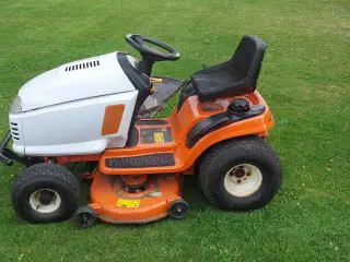Stærk cub kadet 17 hk 
