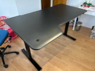 Hæve-sænkbord