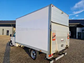 VW Transporter 2,0 TDi 150 Alukasse m/lift