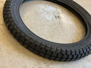 Dæk til veteranknallert 2.75-17