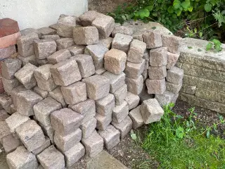 Slidte brosten ca. 200+