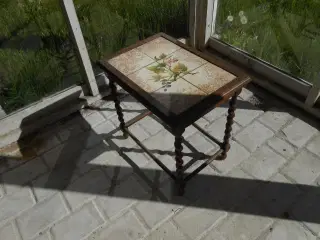 Små borde