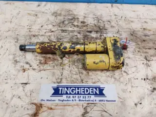 New Holland TF 46 Aktuator 84012749