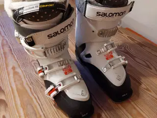 Salomon skistøvler