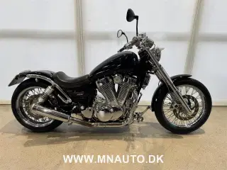 Suzuki VS 1400 intruder