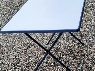 Campingbord 60 x 80 cm.