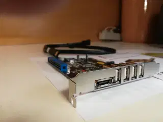 Delock USB 2.0/eSATA/ATA PCI Combo Card        
