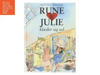 Rune & Julie klæder sig ud (Bog)