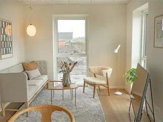 Hus/villa med altan/terrasse, Klarup, Nordjylland
