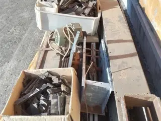 - - - Kæderedler 15 meter  20 ton