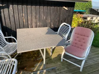Granithavebord 