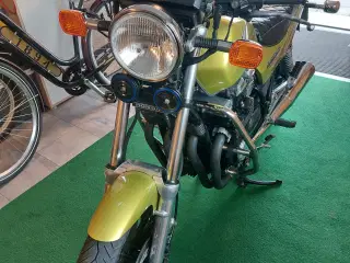 Honda  650 