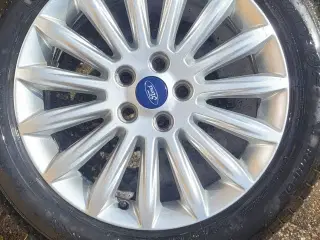  17" Ford alufælge med HELT NYE sommerdæk