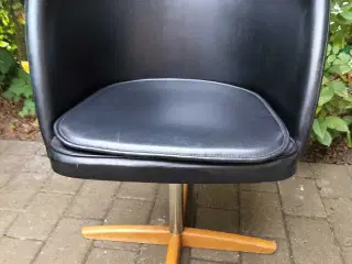 Vintage svensk kontorstol 
