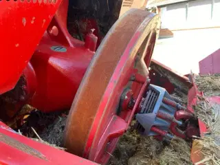 New Holland BB980 (Sælges i dele/For Parts)