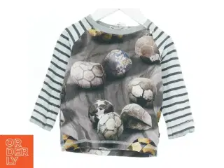 Langærmet bluse med fodboldprint fra Molo (str. 80)