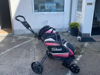 Golf sæt med 2 tasker og vogn 