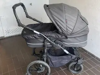 Barnevogn basson   , 97 cm.