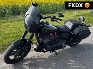 Super fin Harley Davidson FXDX